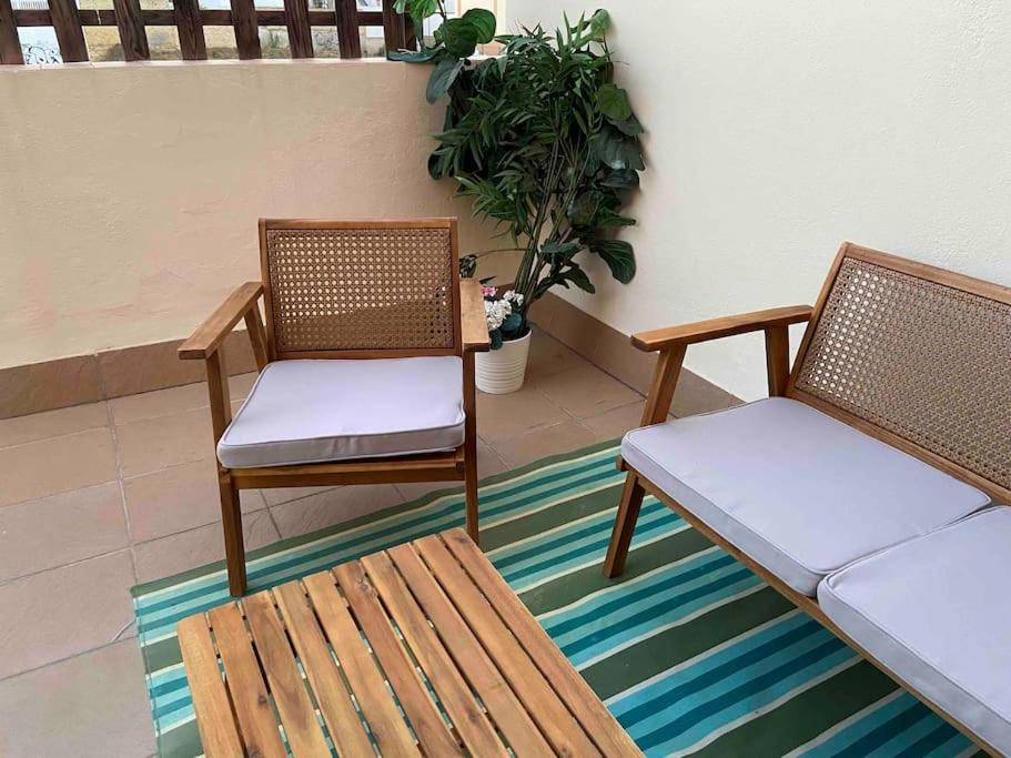 Atico Santa Lucia Terraza Y Parking Gratuitos Apartment Alcalá de Guadaira Exterior photo